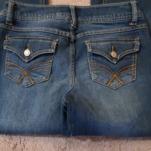 SO Flare Blue Jeans size 5 EUC - Picture 3 of 3